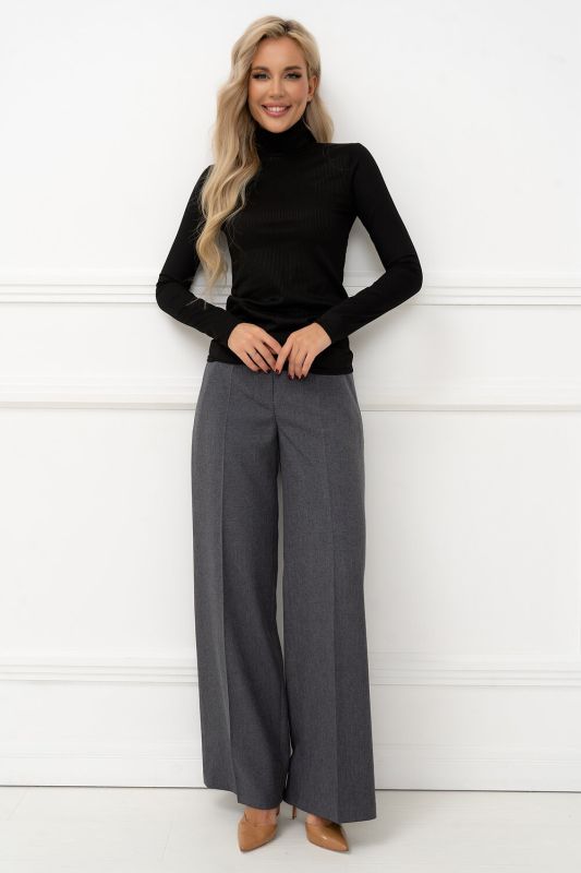 472626 Open-style Turtleneck